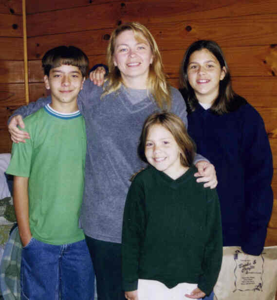 MothersDay2.jpg (27106 bytes)