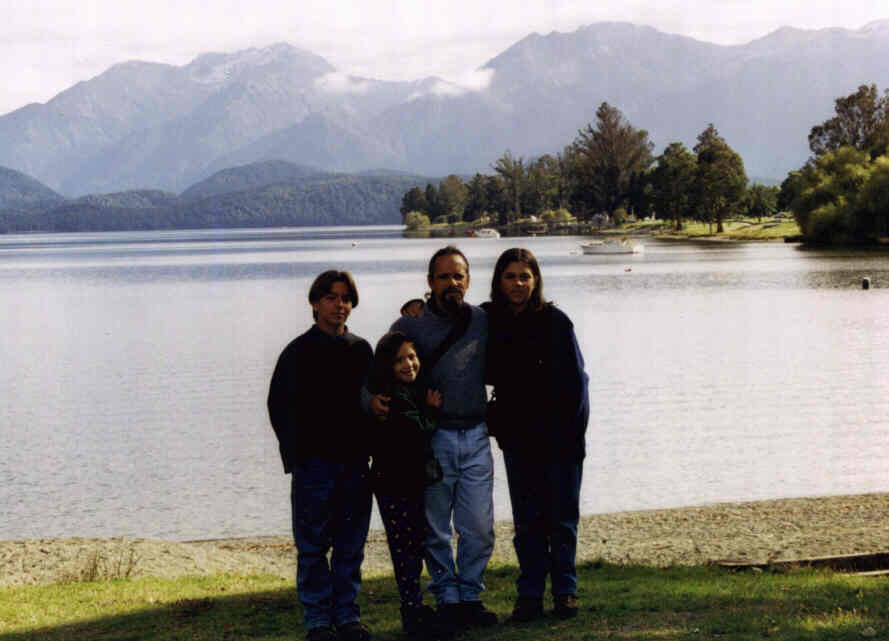 TeAnau1.jpg (41661 bytes)